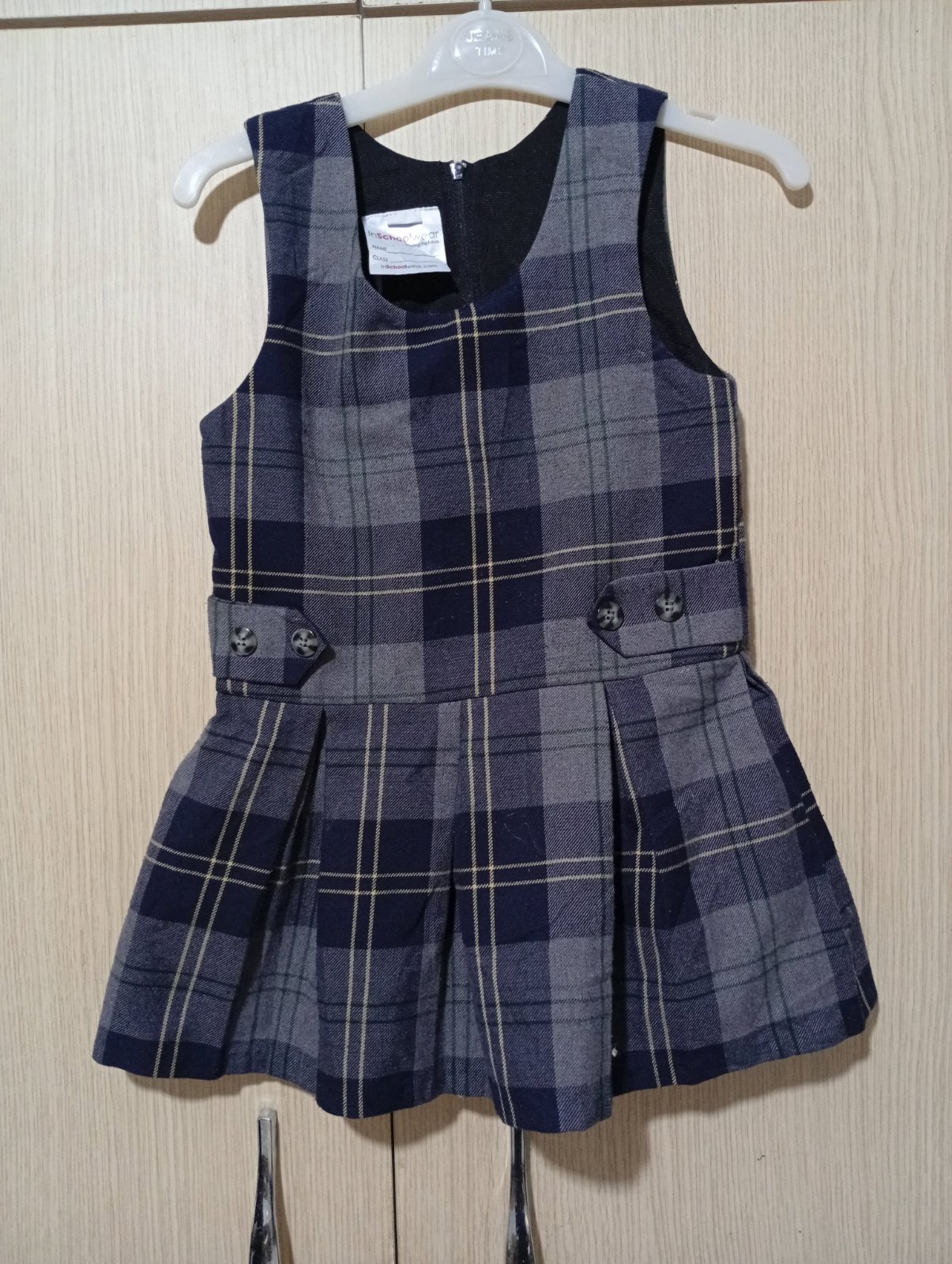 Jolie robe pour fillette 