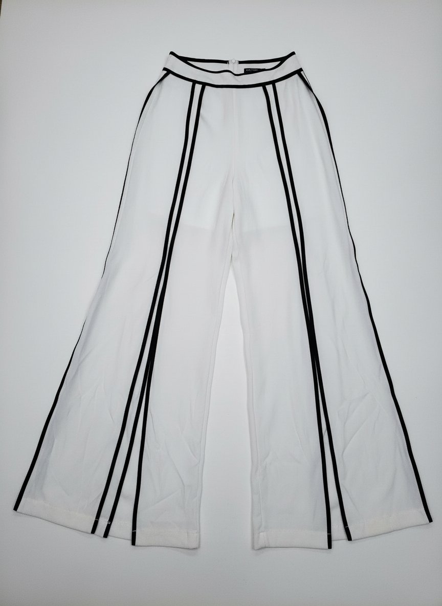 Pantalon large blanc avec des bandes noires