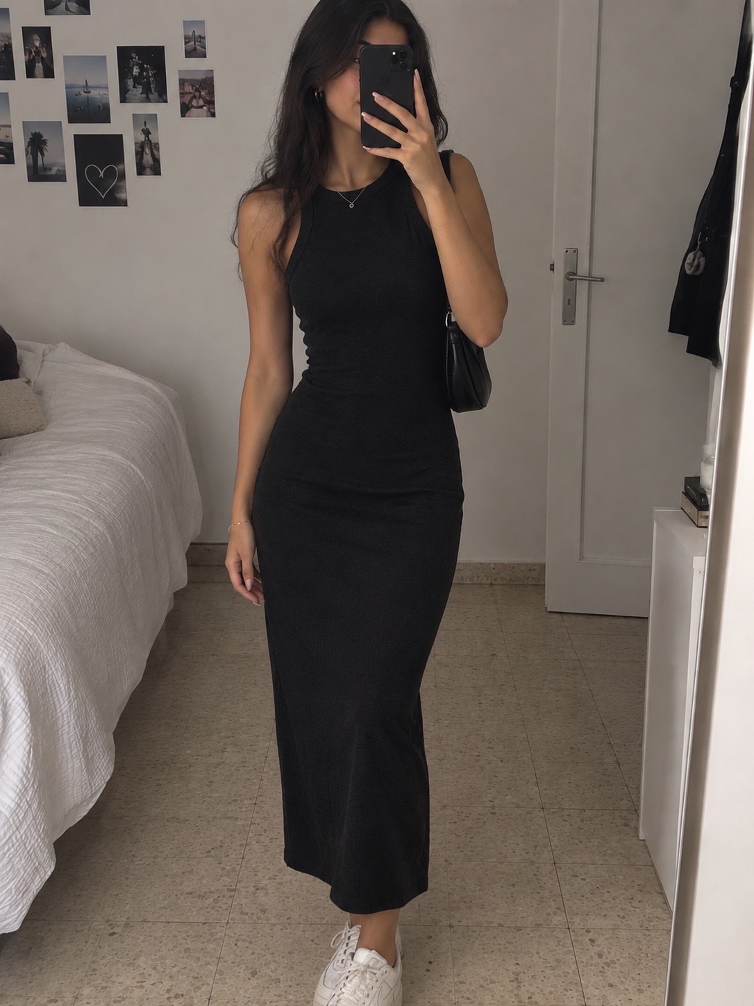 Une robe longue zara taille s
