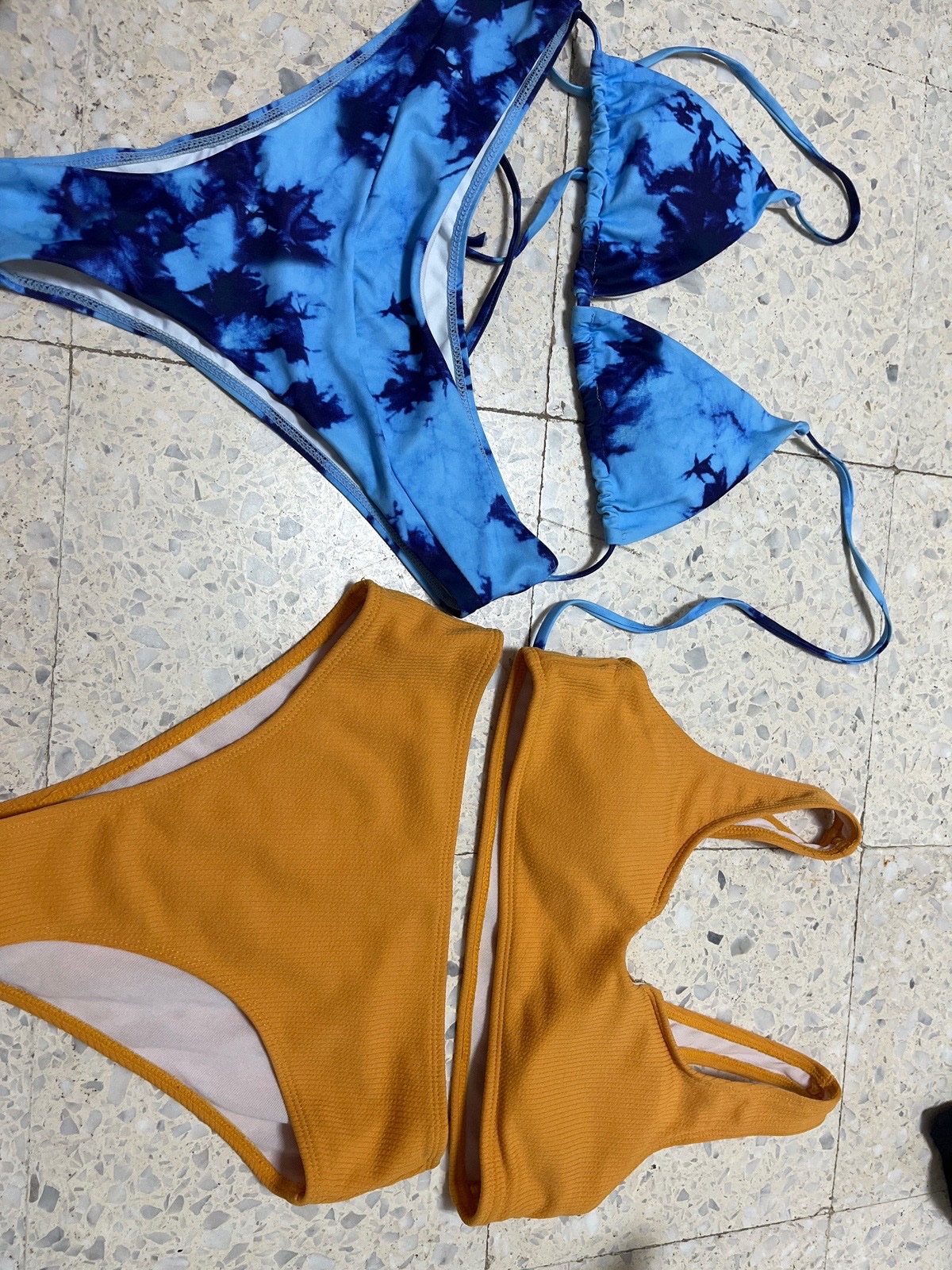 2 maillots