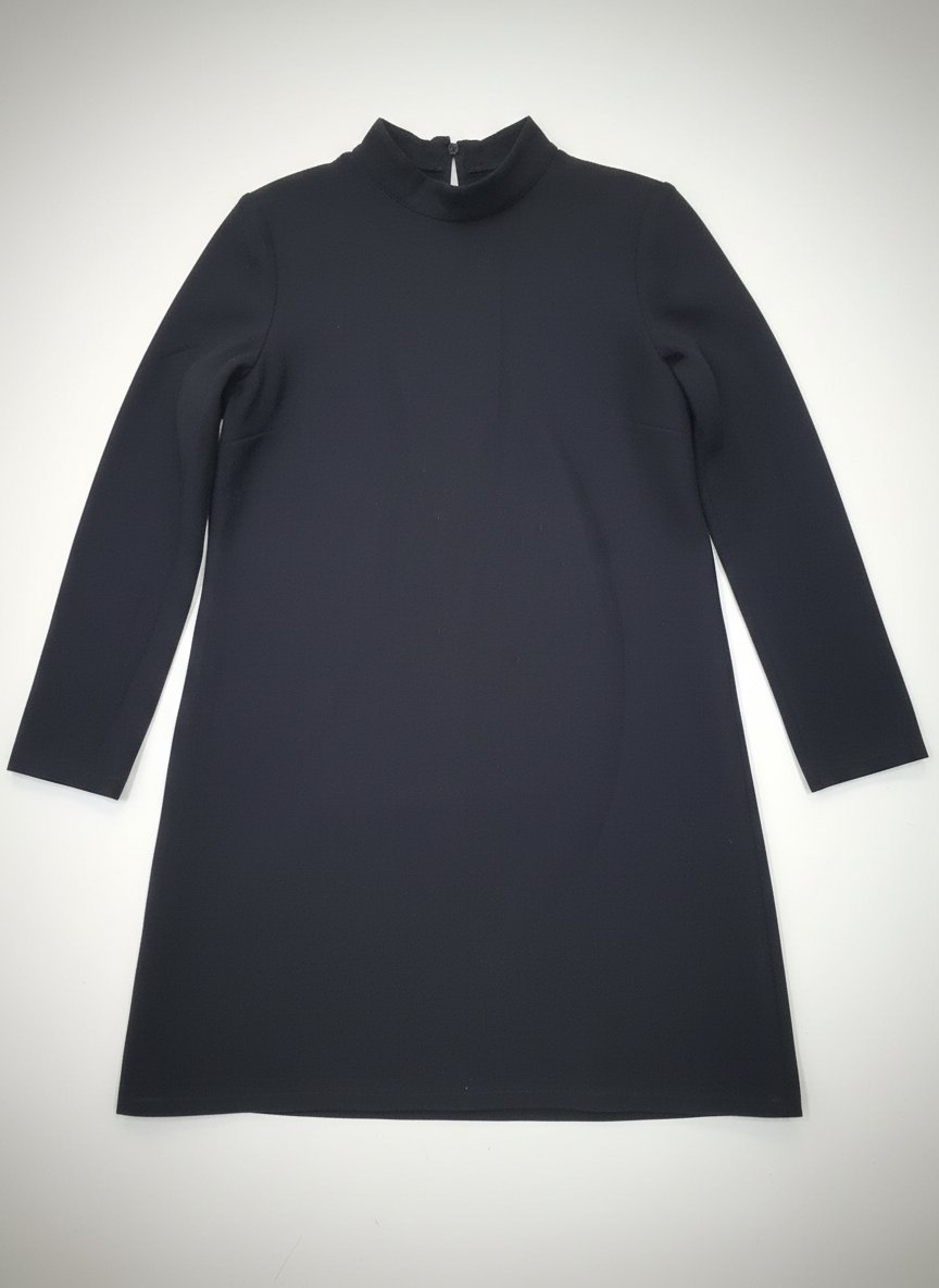 Robe noire tres elegante Zara