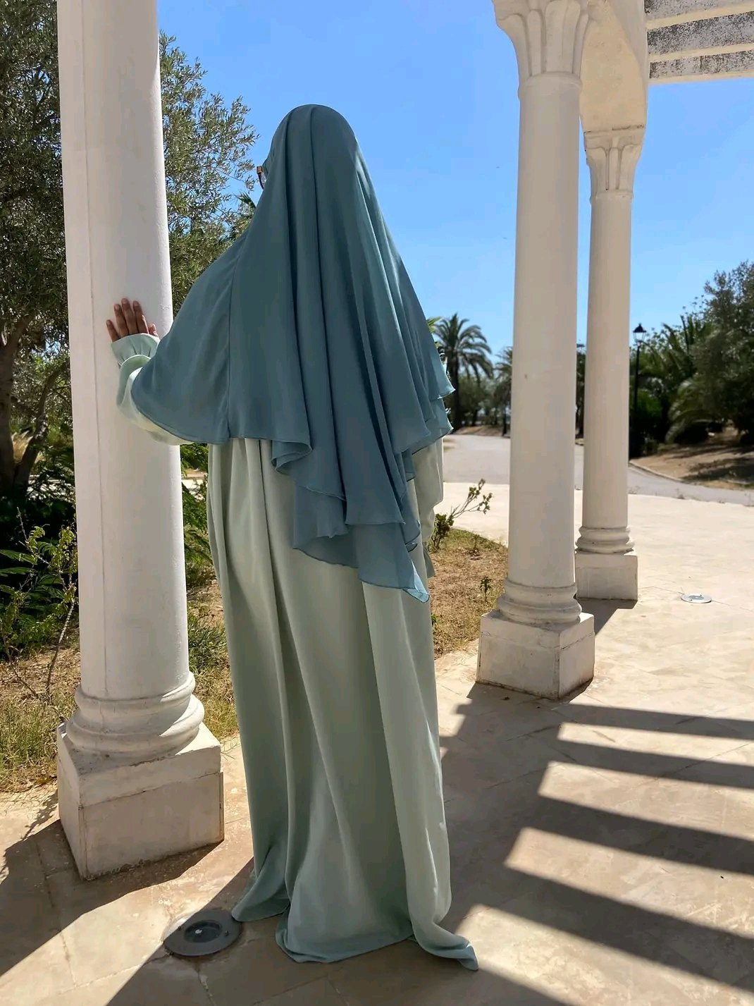 Robe + esdel