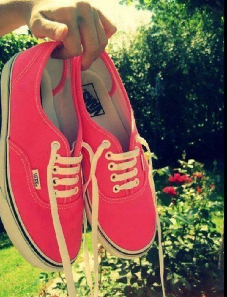 Vans espadrilles rouges. Portés très peu. 