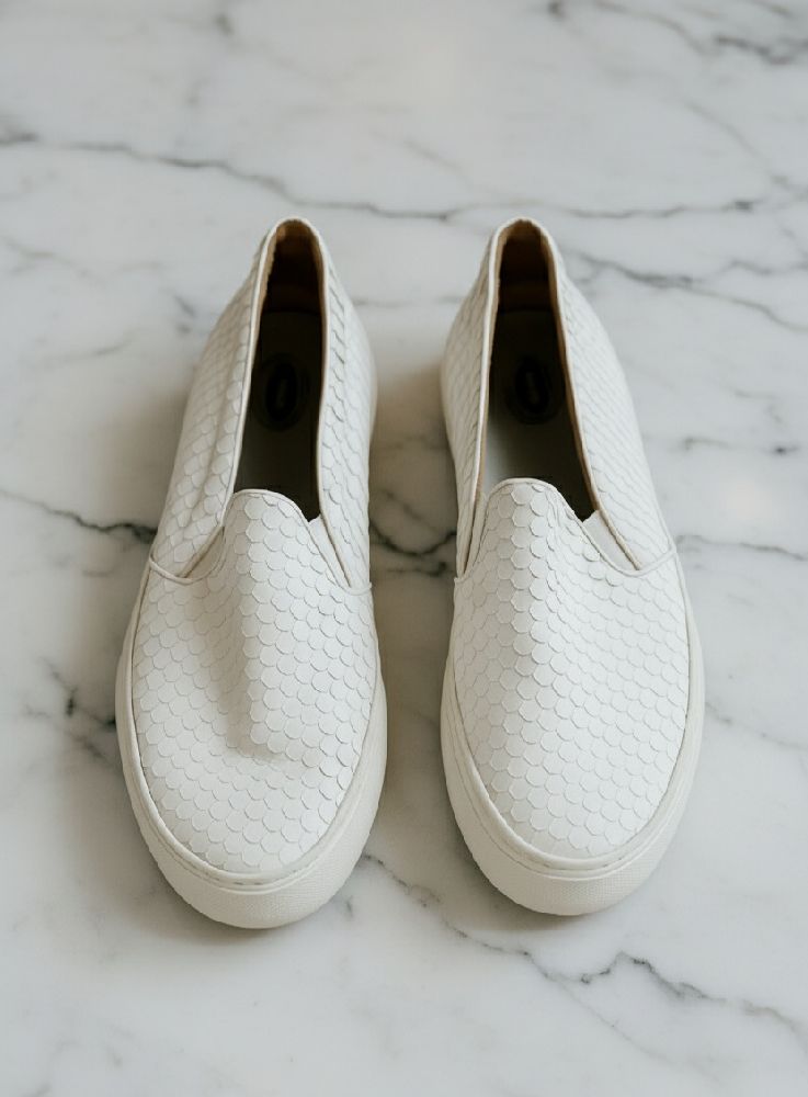 Baskets Basses Scholl en cuir. 