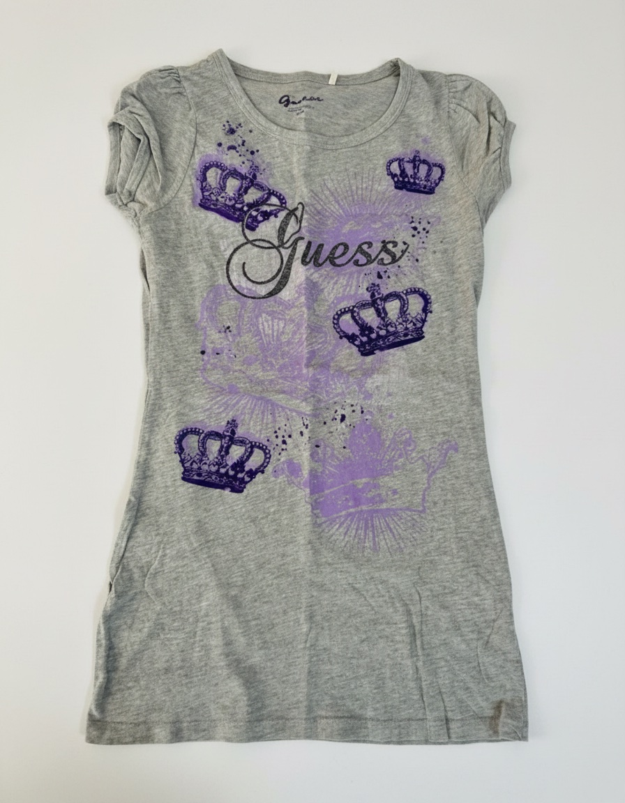 T-shirt Guess en très bon état