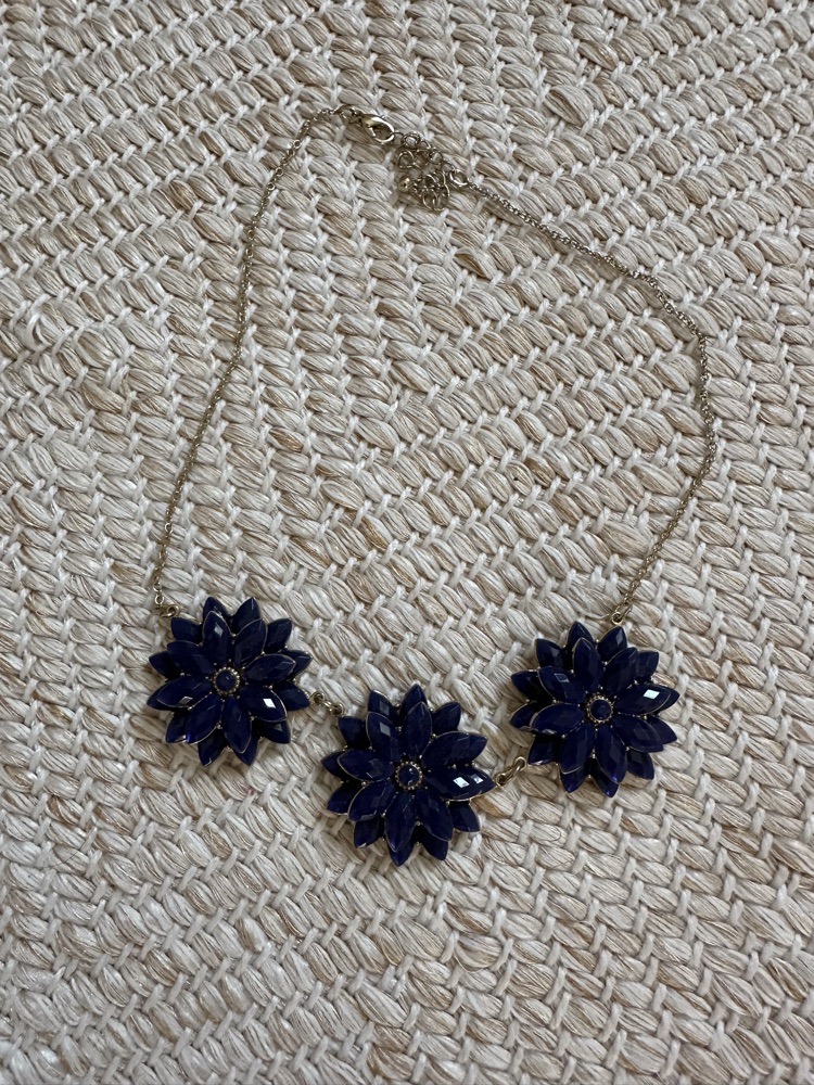 collier en excellent état