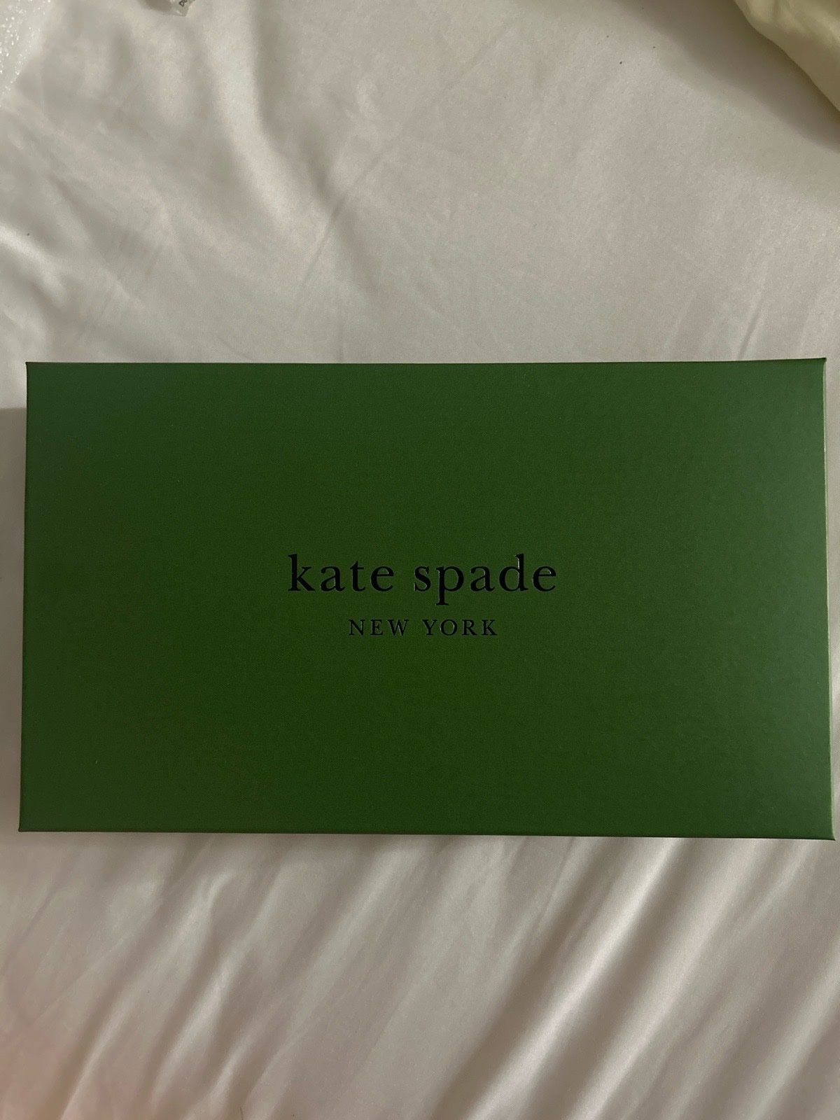 Boite kate spade 