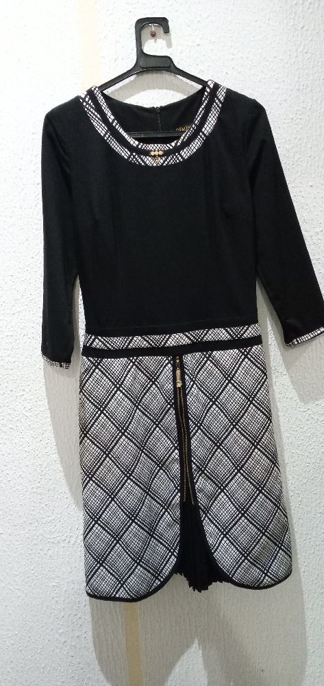 robe noir