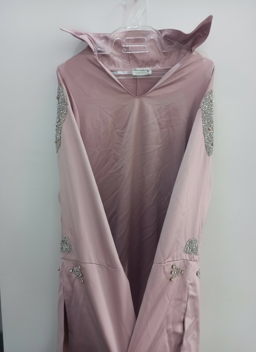 Robe soirée en moves lilas