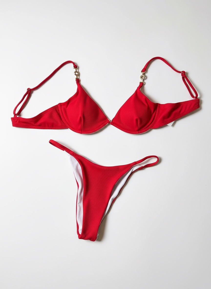 Bikini rouge