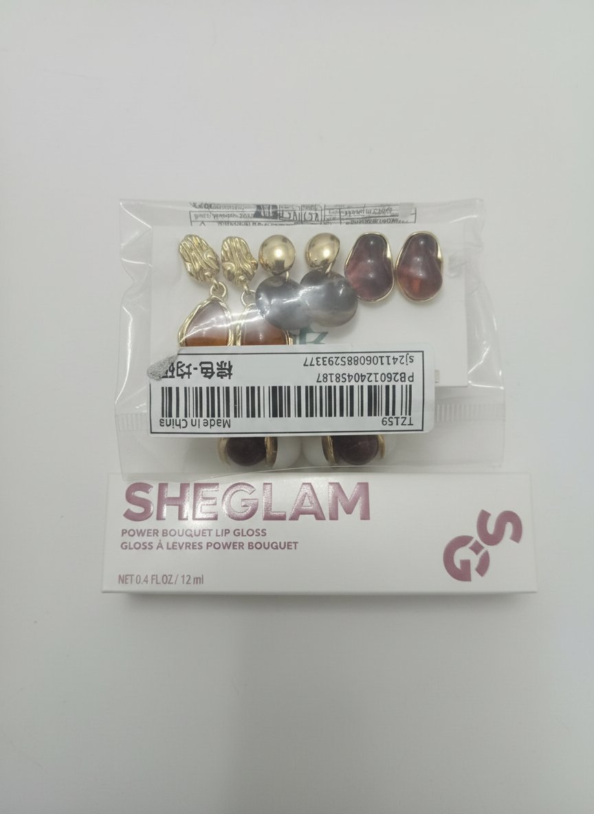 4 paires de boucles d'oreilles 
