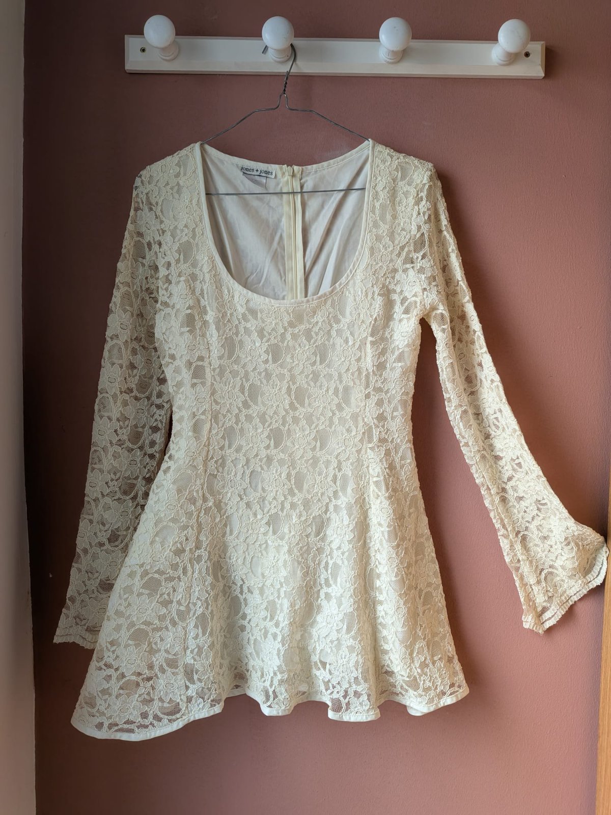 Robe dentelle 