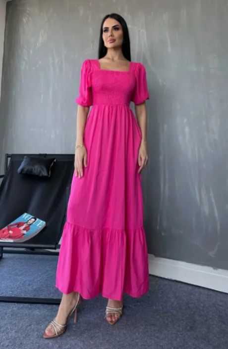 Robe rose jamais porté 