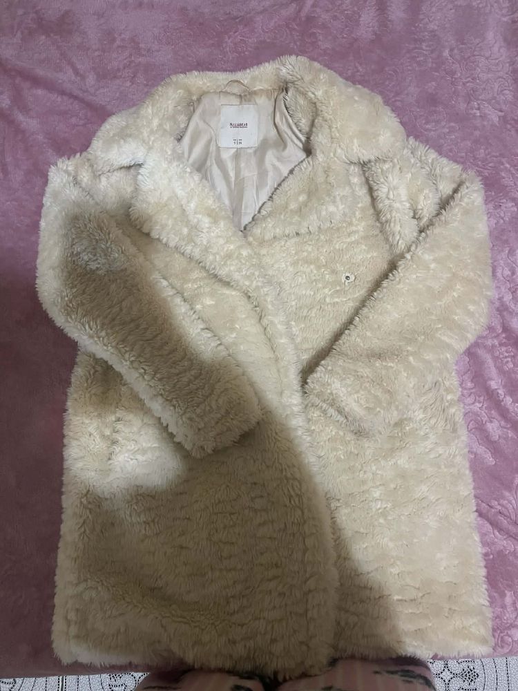 Manteau pull&bear taille S 