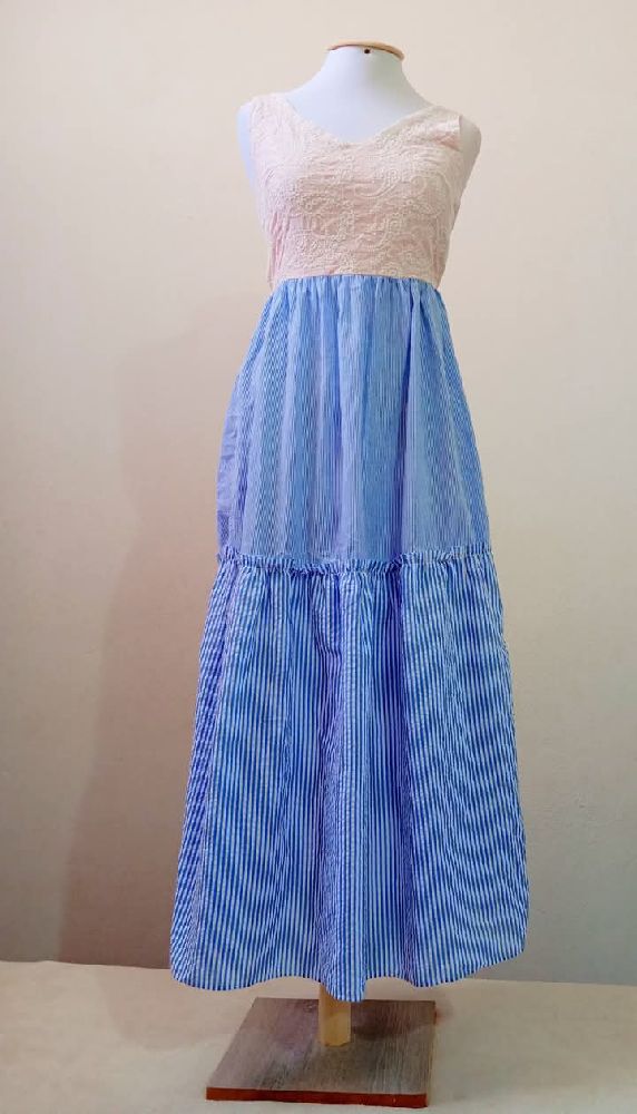 Robe trés chic taille M/L