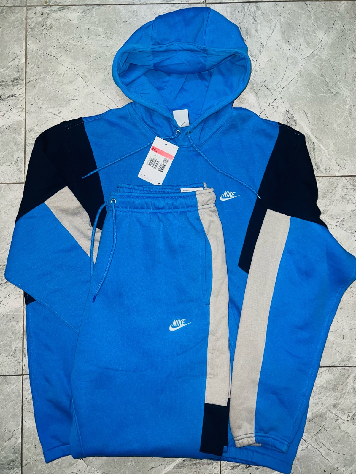 Survetement nike jamais porté