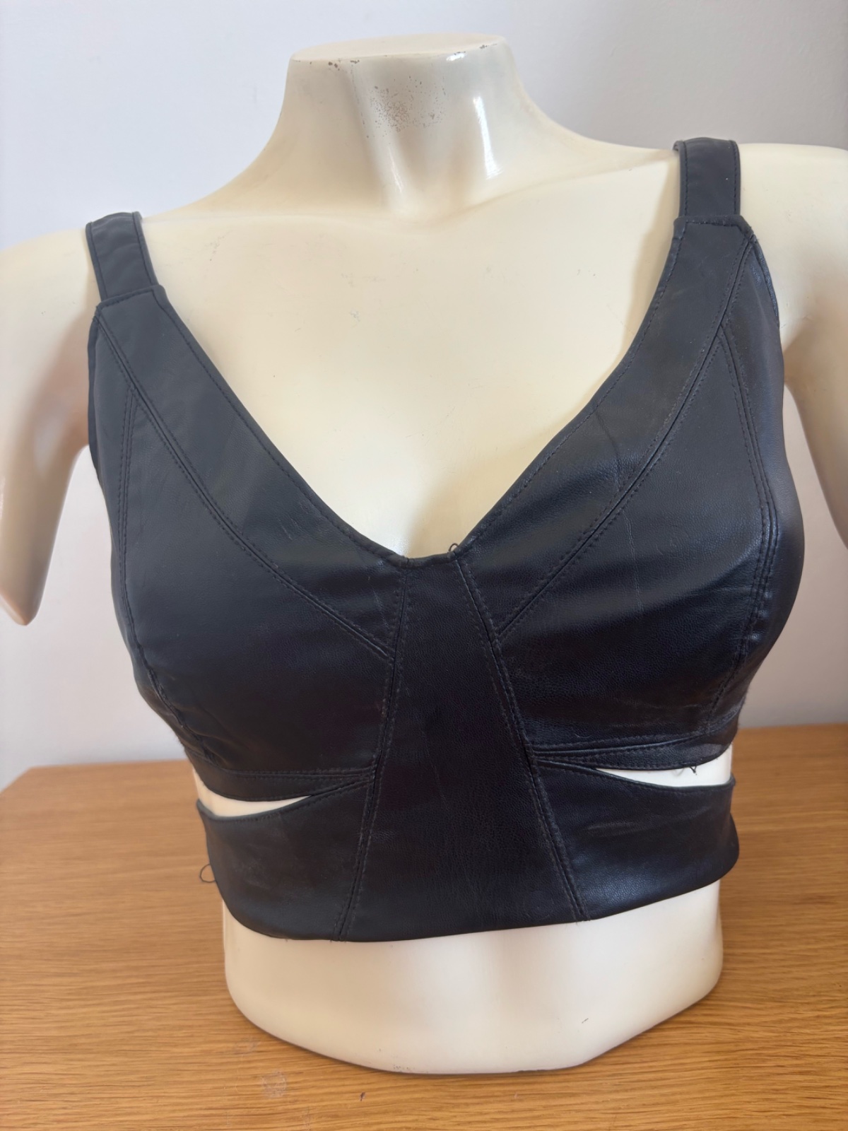 Top cuir