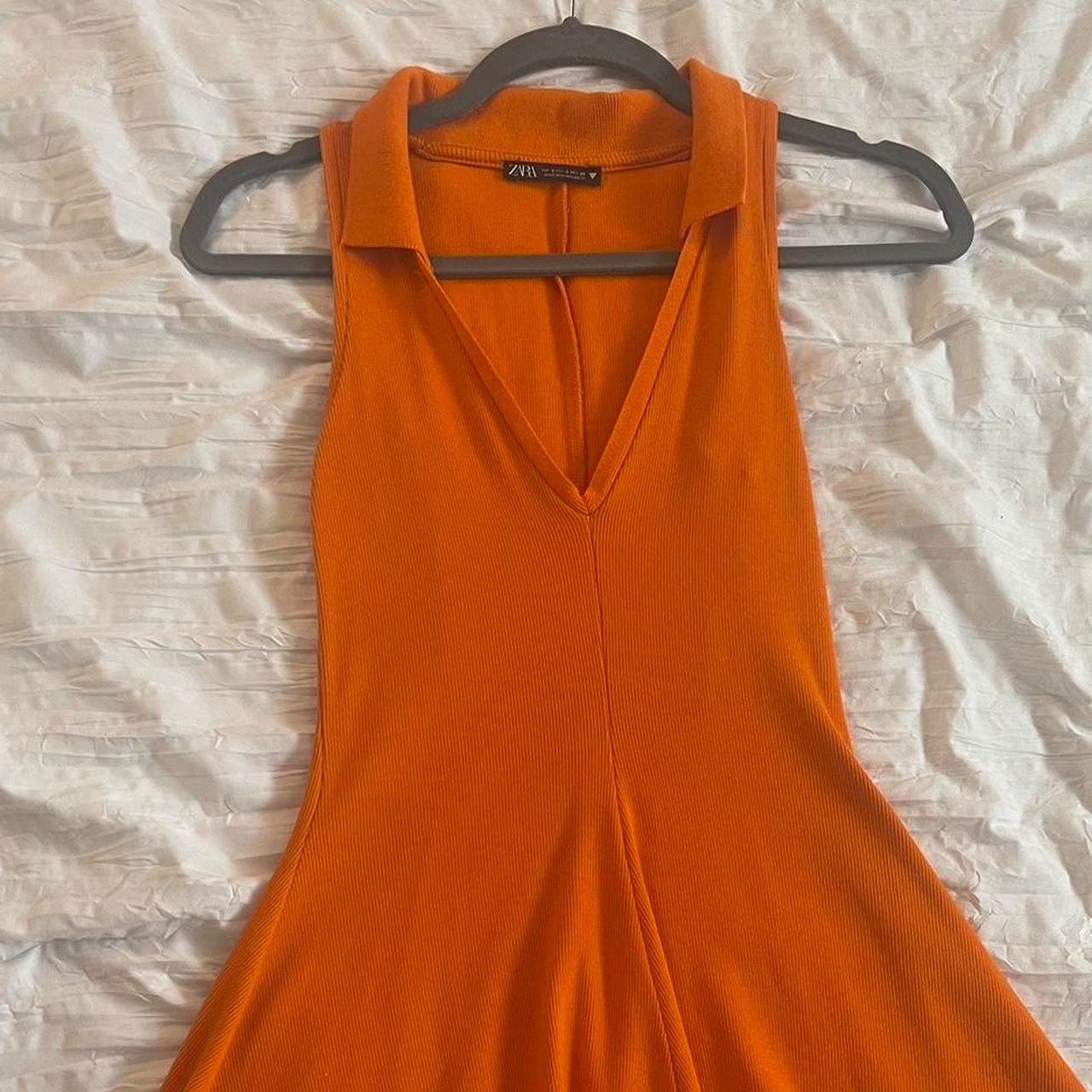 Robe orange de marque zara  