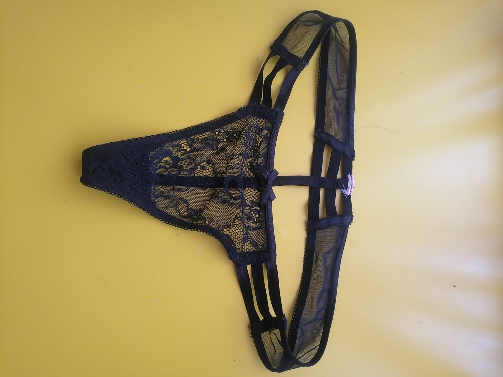 String femme noire 