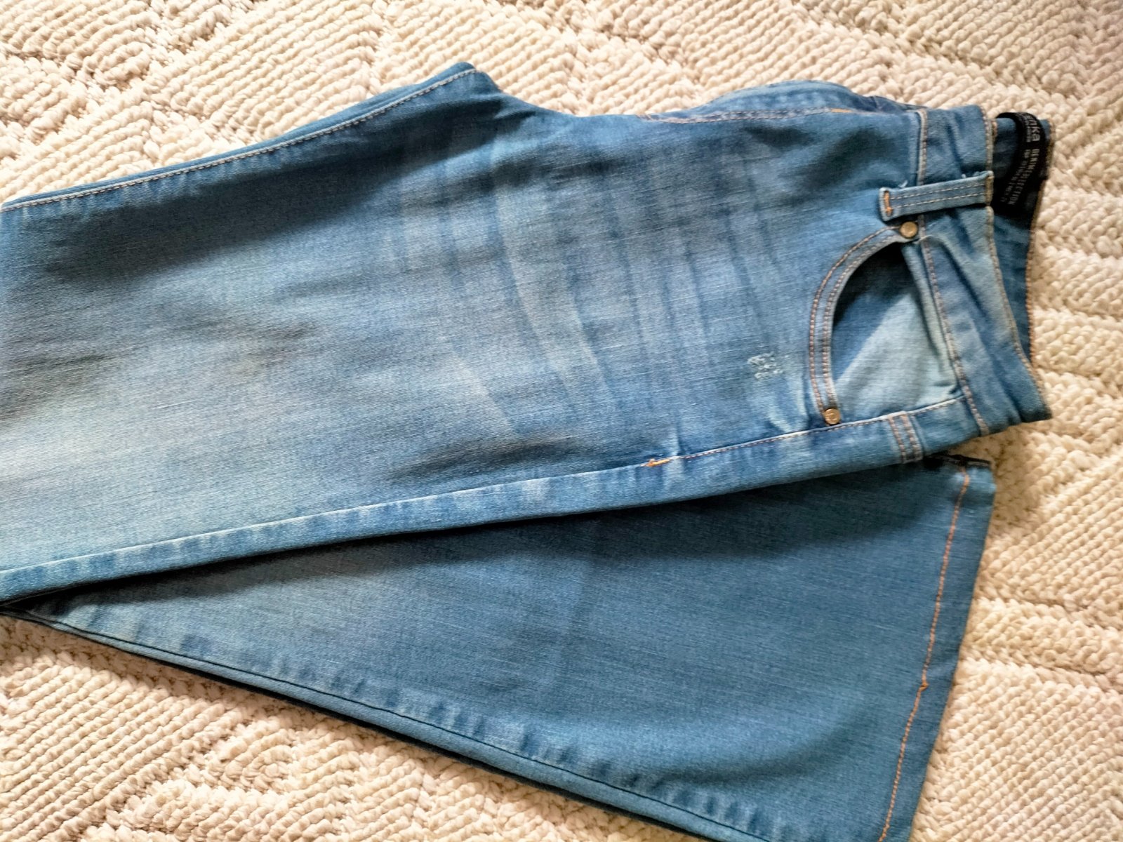 Pantalon jean patte d'éléphant taille 38 