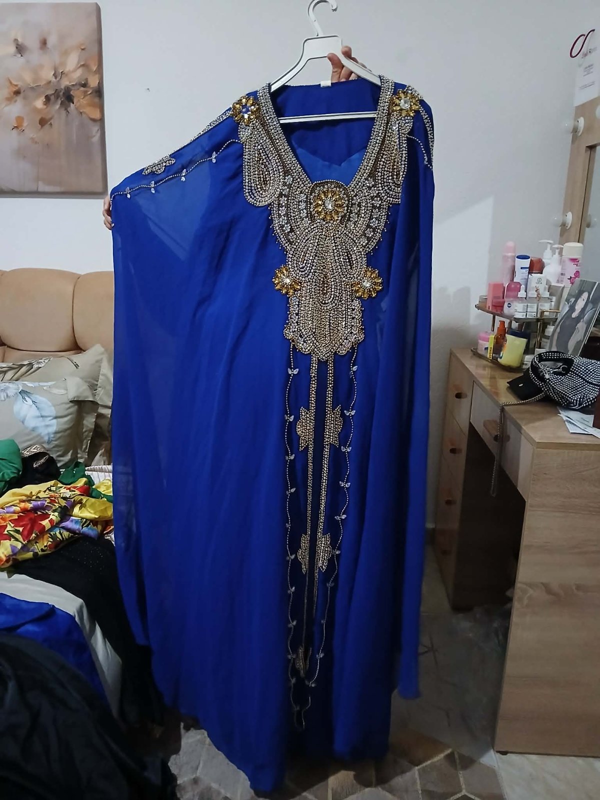 Robes soiŕées avendre