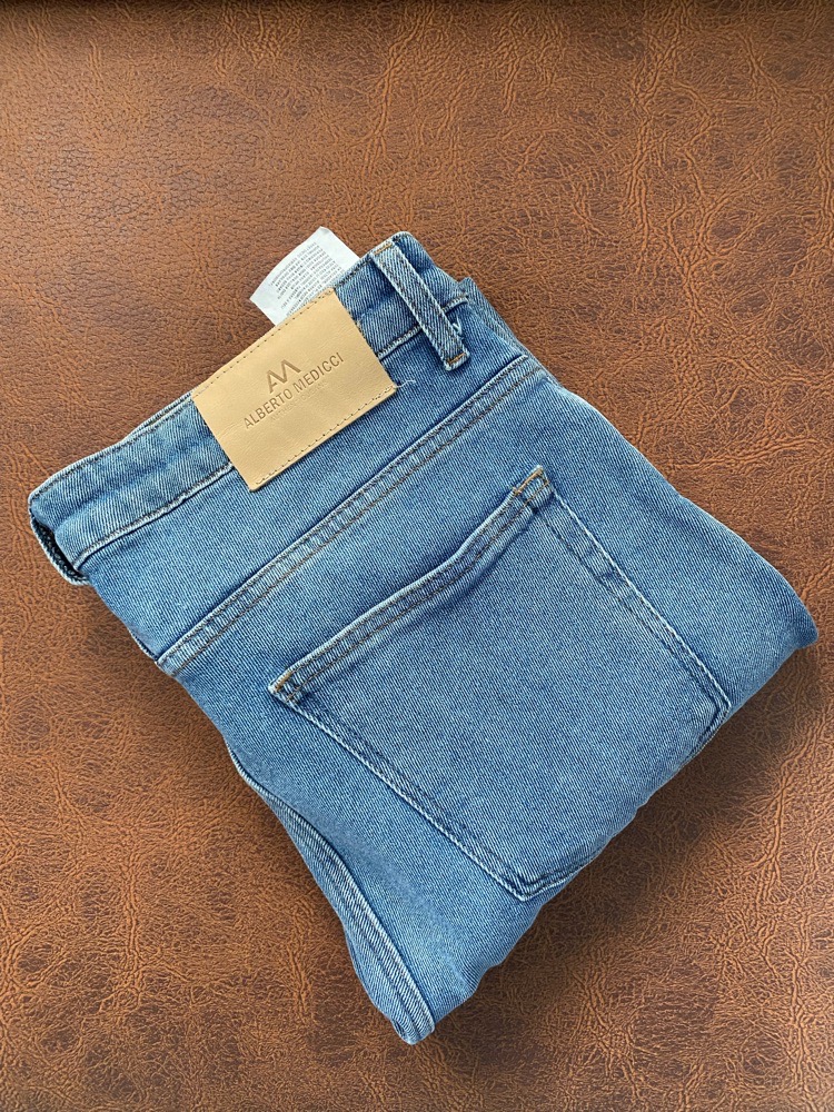 Jean neuf