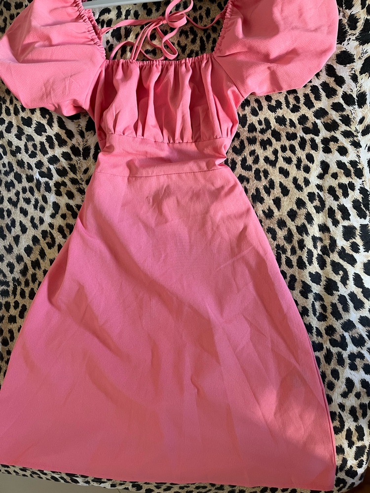 Robe rose 