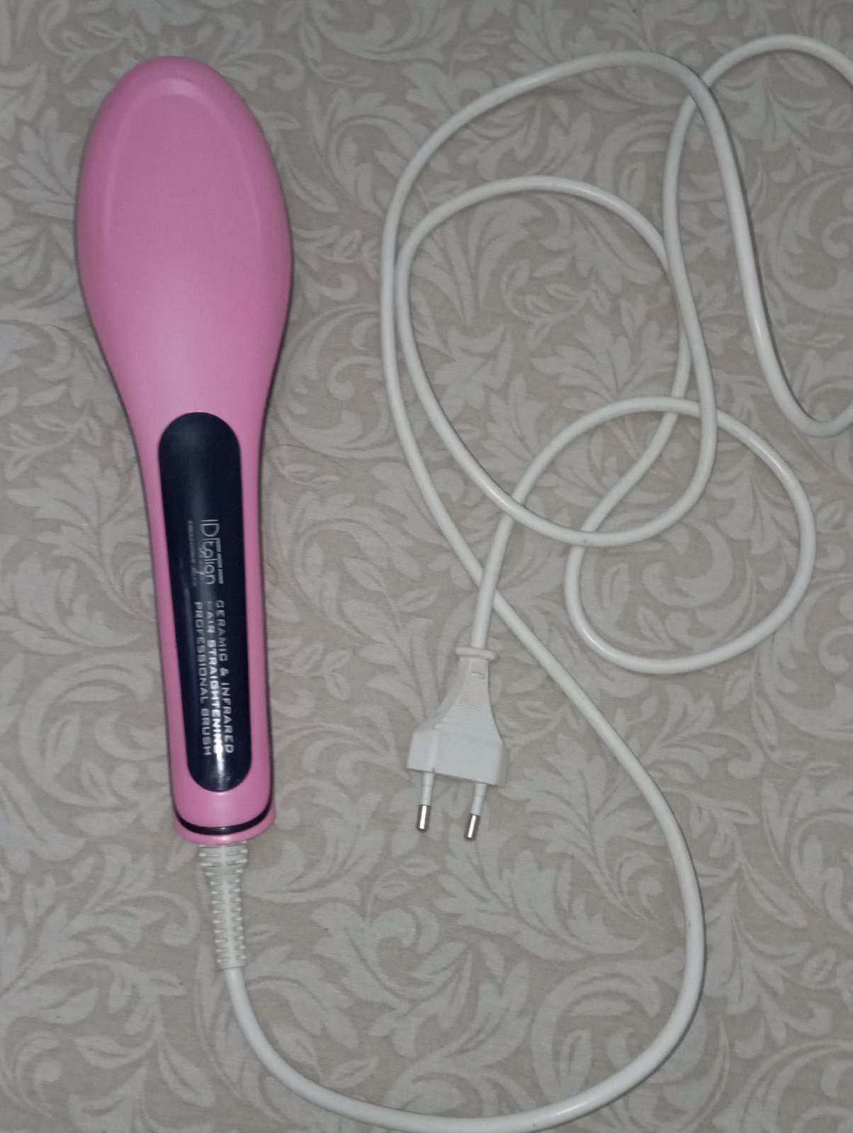 Brosse chauffante de cheveux