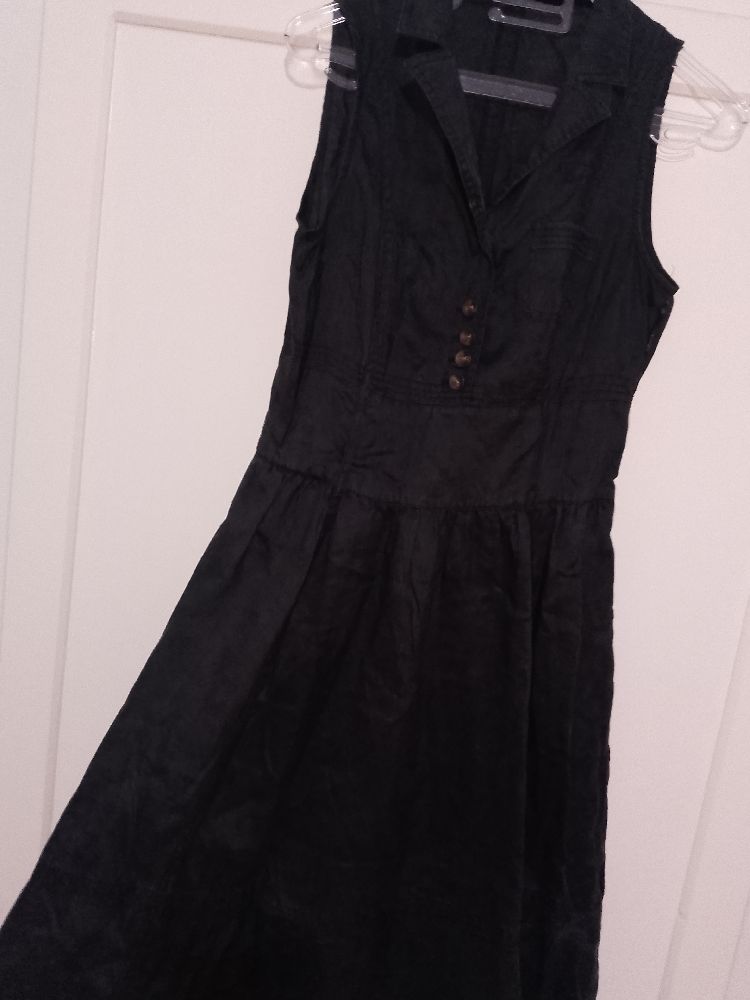 Robe noir