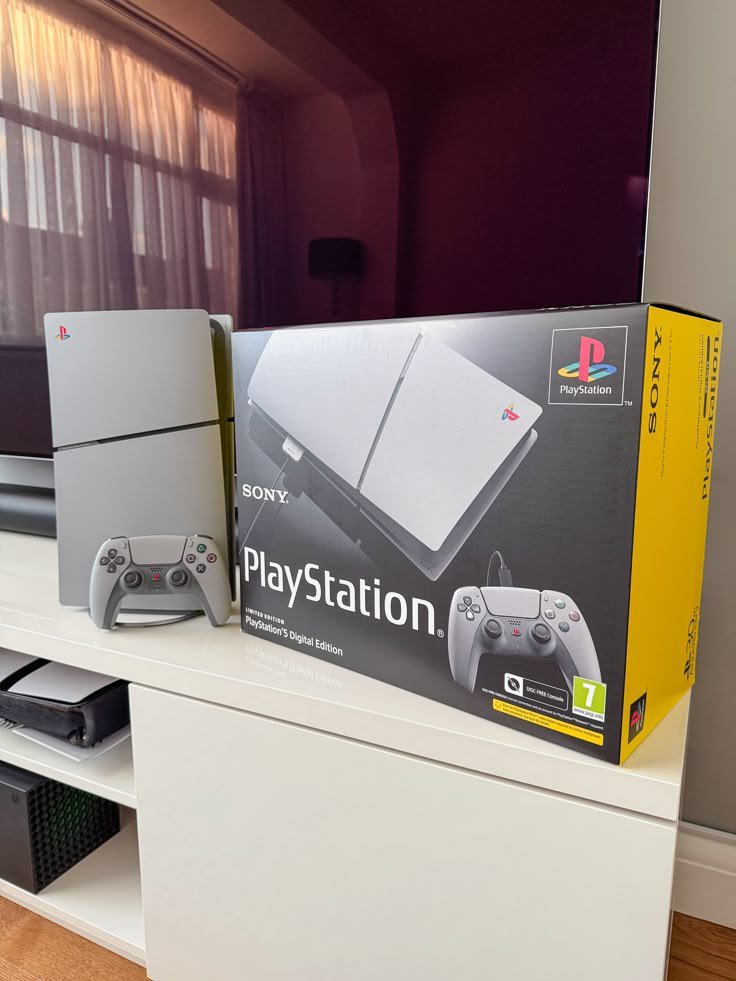 Playstation 5 Slim digitale – Édition limitée 30e anniversaire