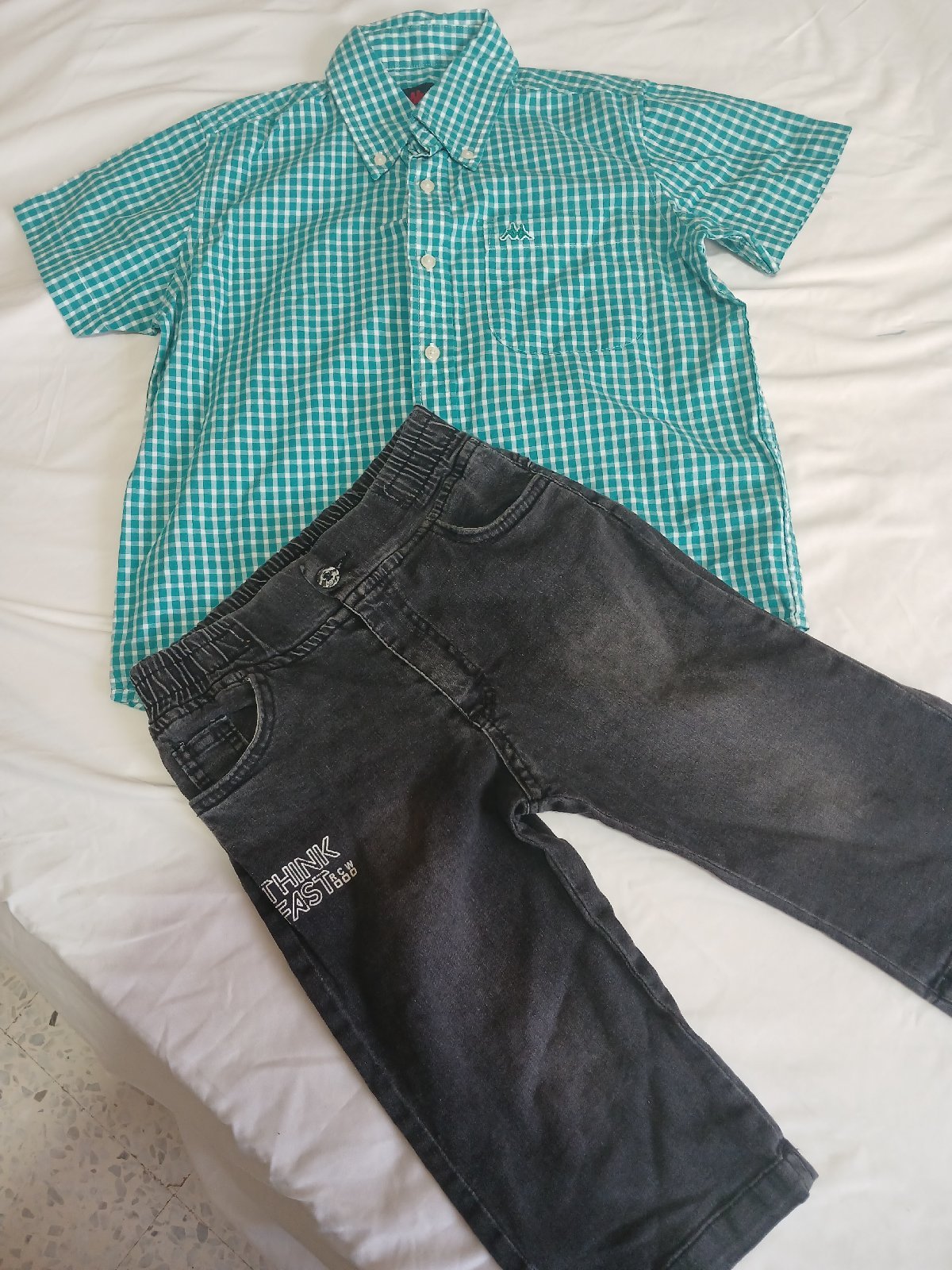 Lot chemise et short garcon 8 ans
