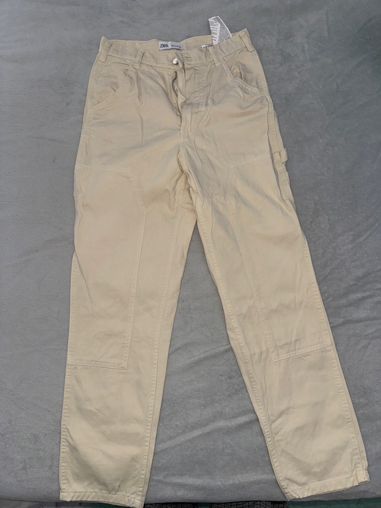 Pantalon Zara
