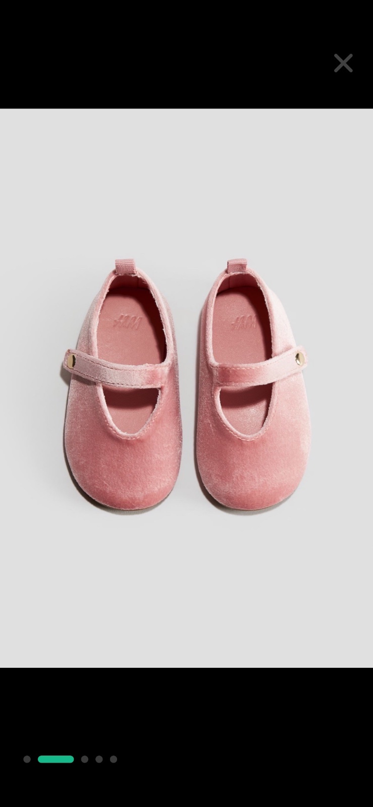 Chaussure h&m jamais porté avec la pointure 16/17
