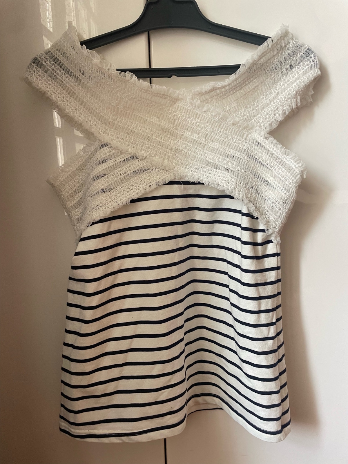 Pull noir et blanc