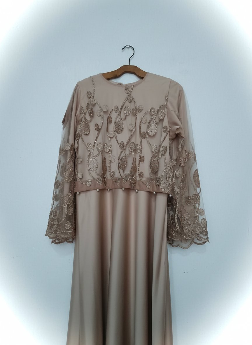 Jolie robe soirée  jamais portée