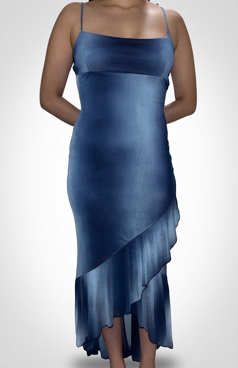Robe longue asymétrique avec volants