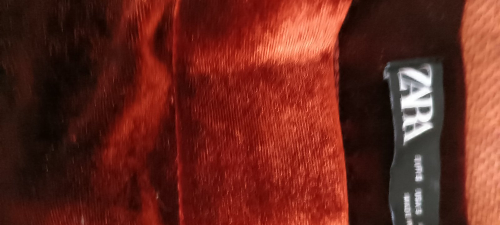 Pantalon Zara velours taille s avec deux fentes latérales 