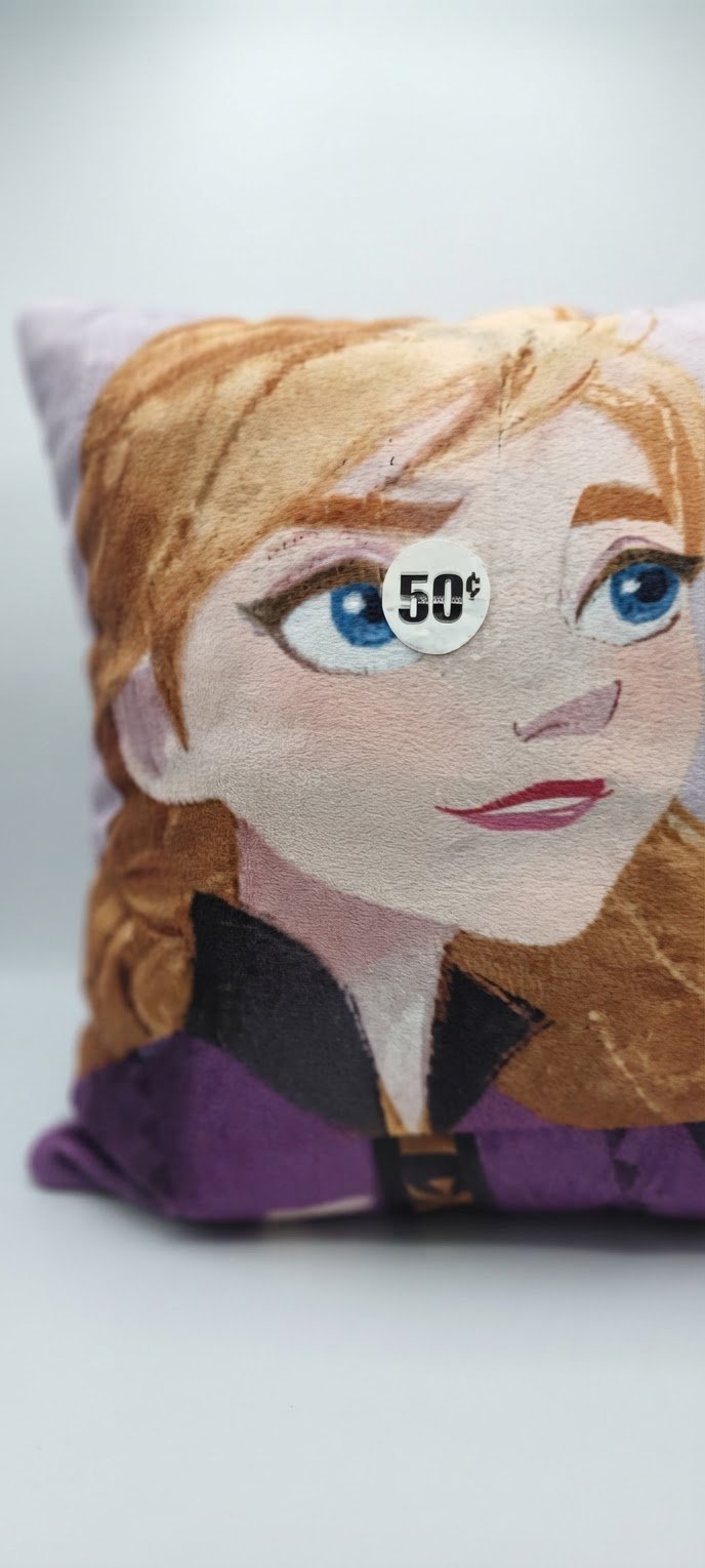 Coussin Disney en bon état 