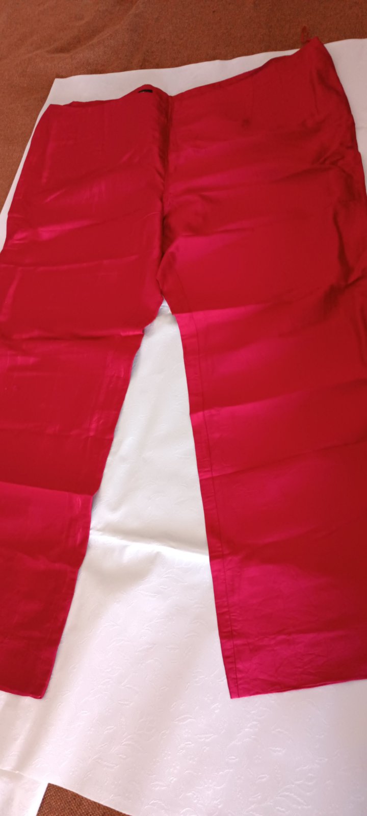 Pantalon de la marque italienne dena miro pura seta  ylabbes 4446