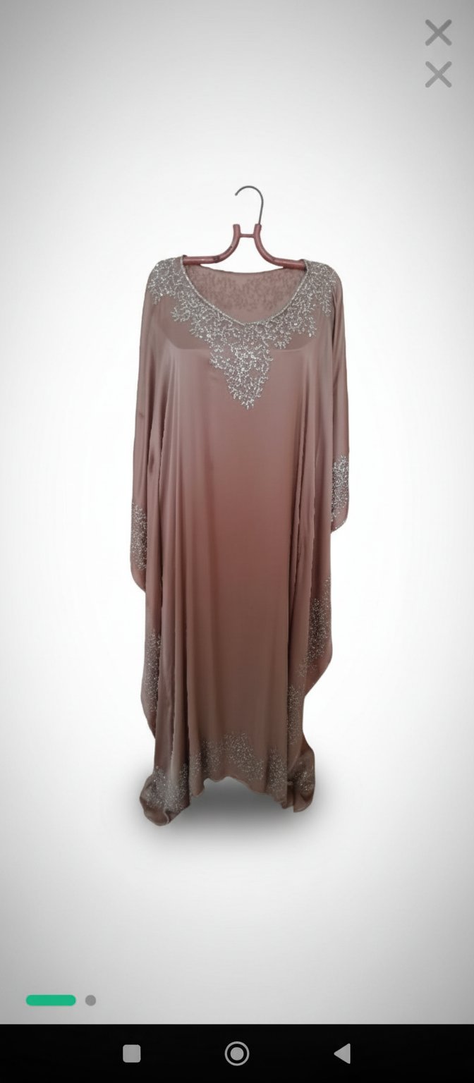 Caftan satin avec des stra ylabbes grande taille 44/46/ 48 