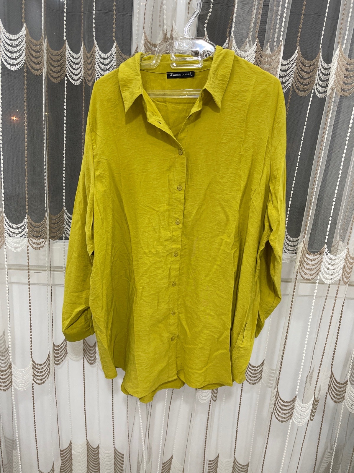 Chemise LC Waikiki coupe ample / oversized