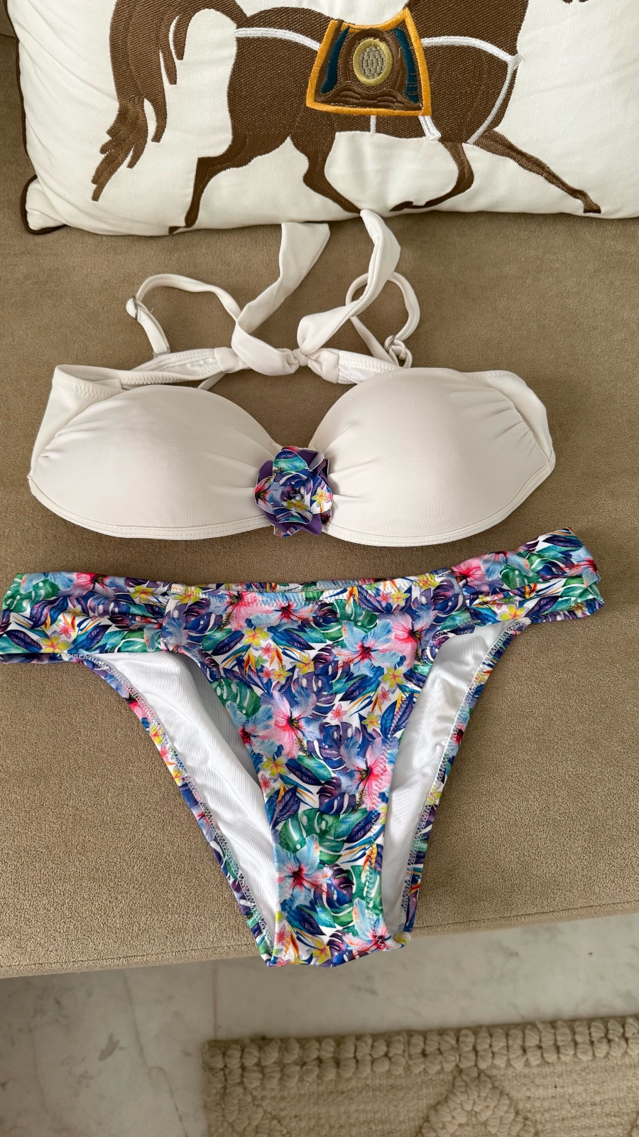 Maillot de bain Pierre Cardin taille M
