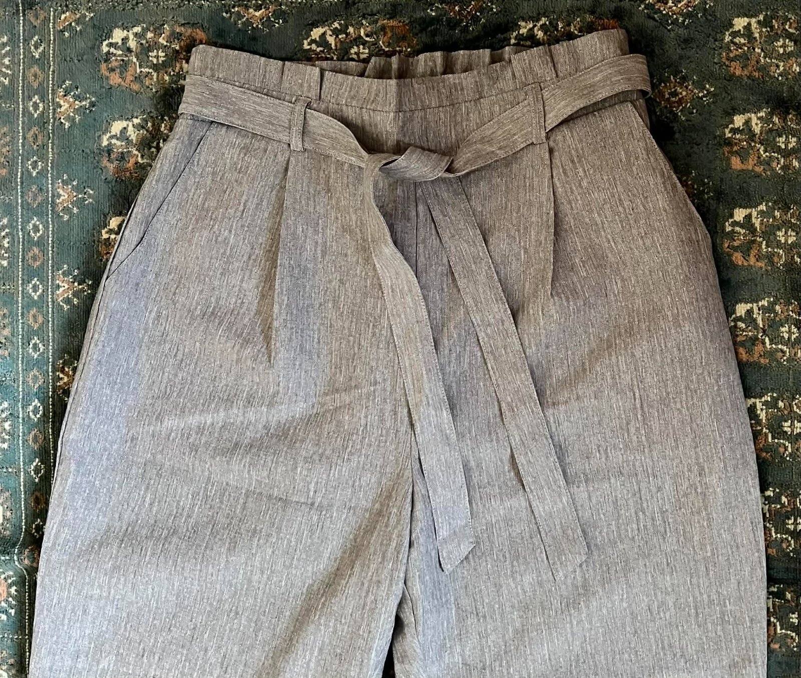 Pantalon gris jamais porté taille
