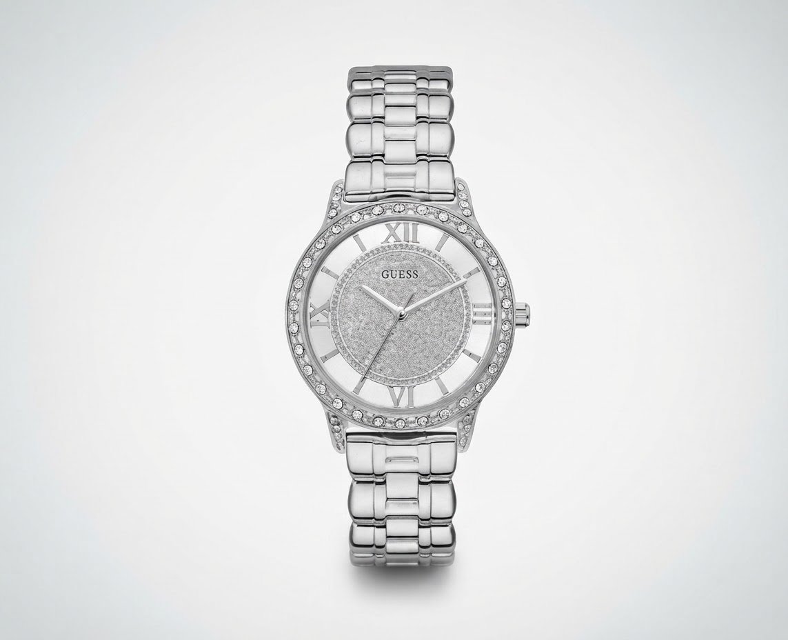 Montre GUESS Femme Argentée – Cristaux & Cadran Élégant