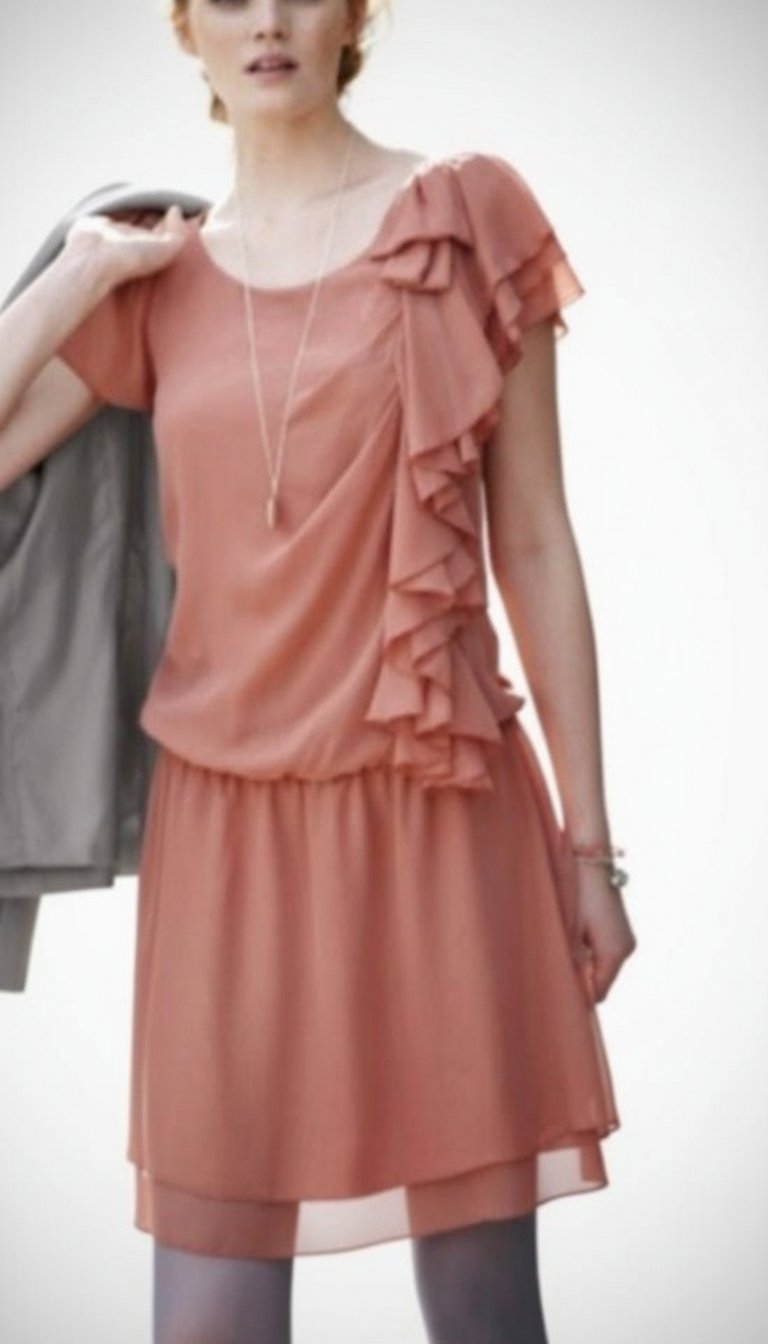 Robe aux volants 3 suisses