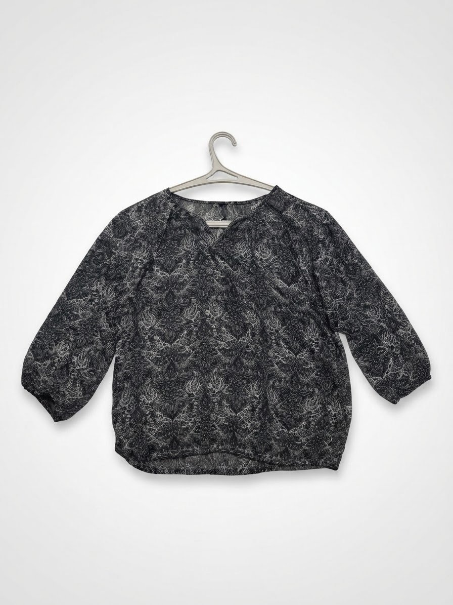 Pull noir et blanc