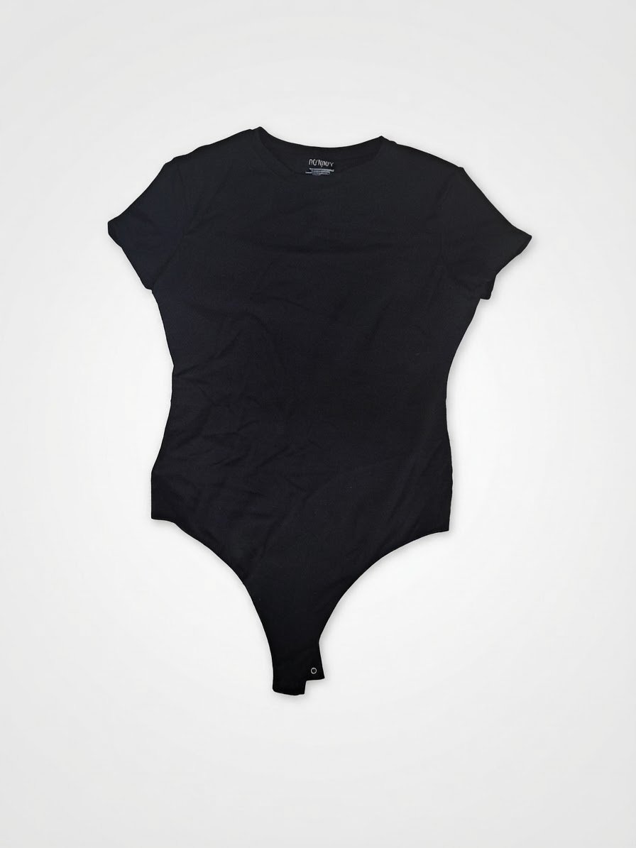 Pull noir