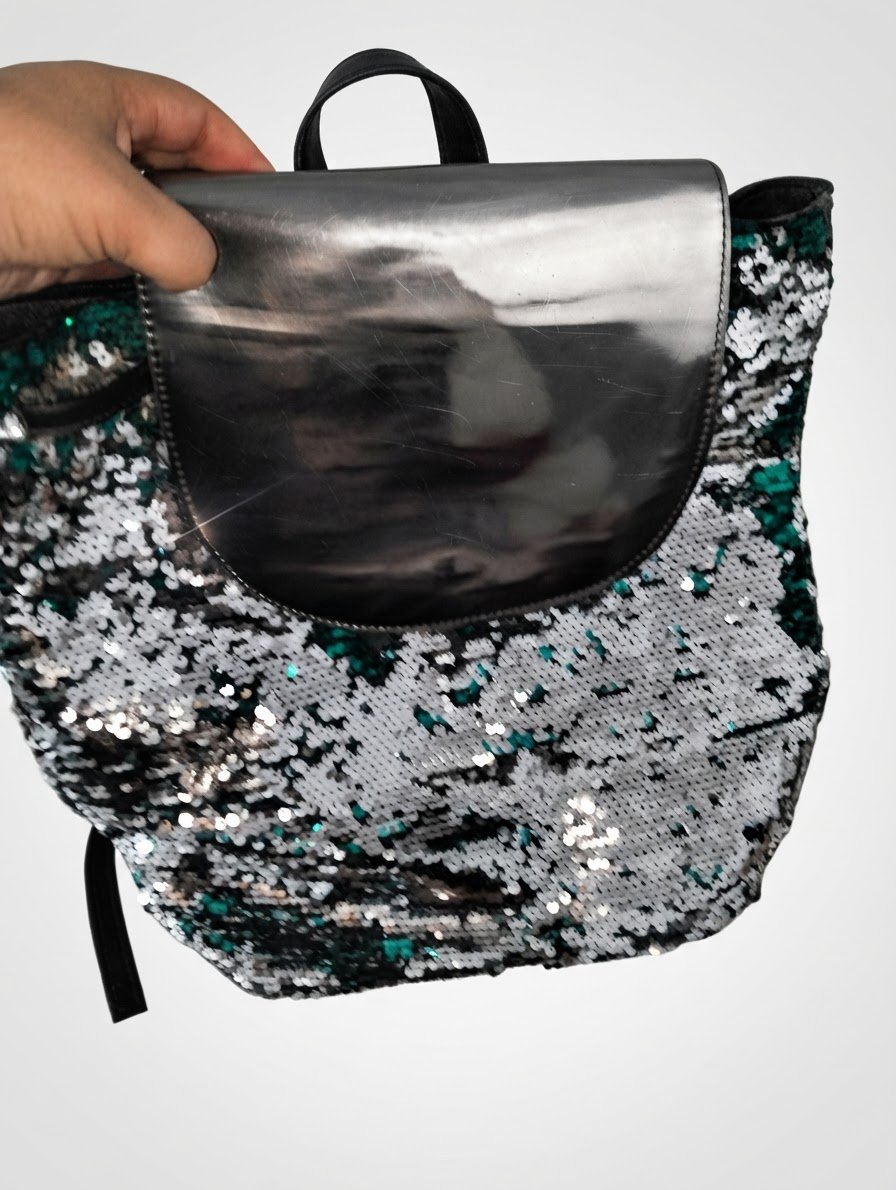 Sac à dos double face vert et gris neuf 