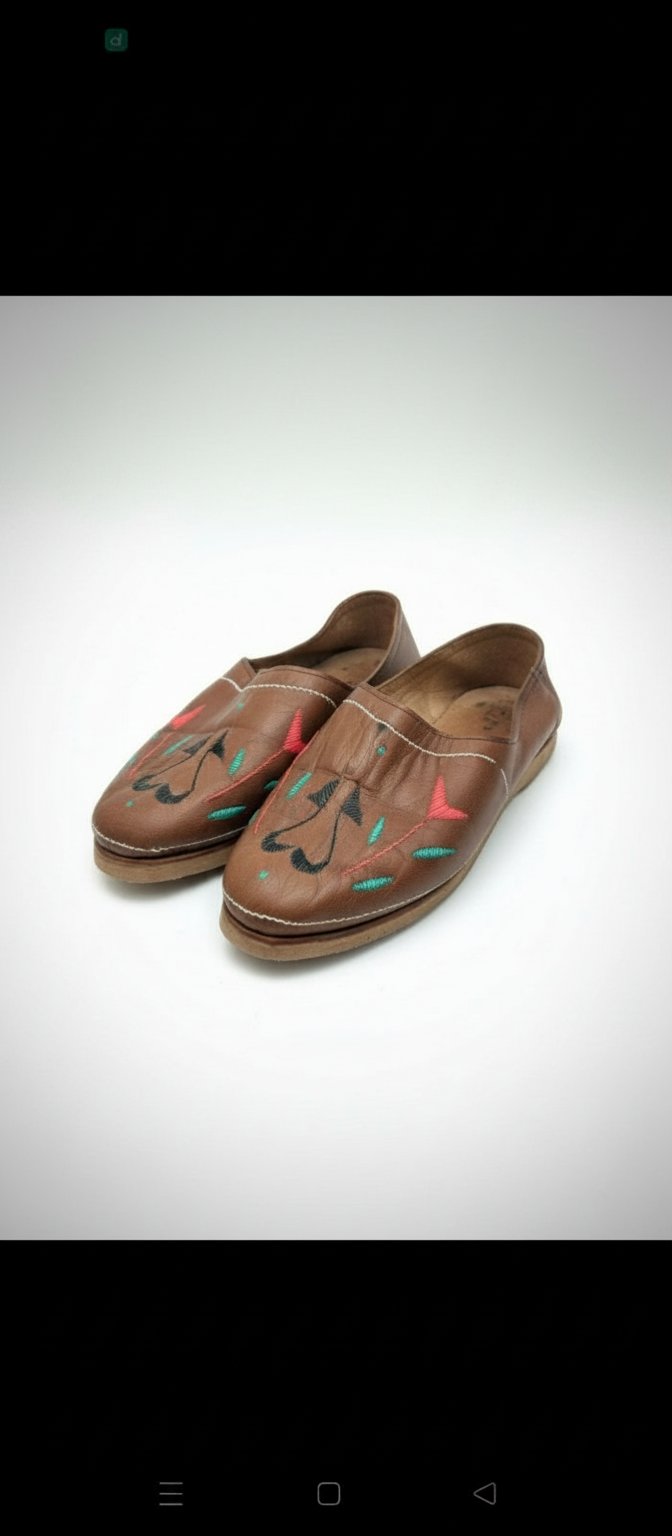 Mocassin traduction cuir