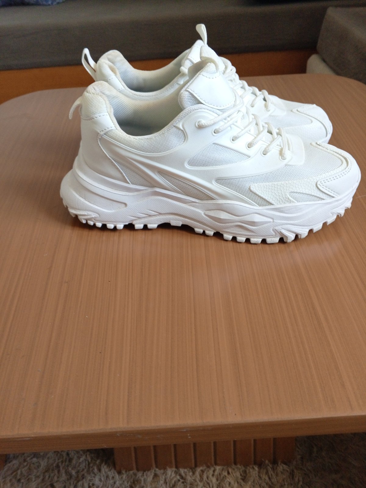 Baskets blanches homme – Bon état
